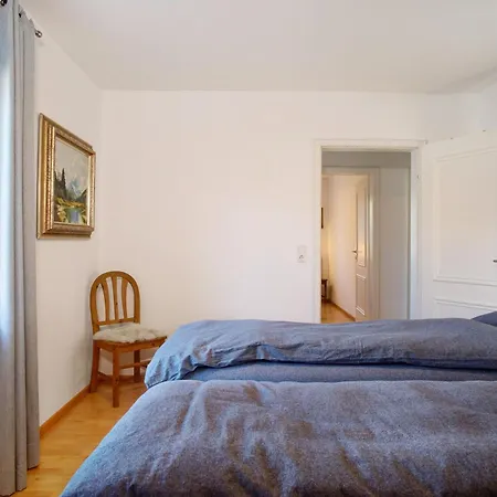 Haus Blaulichtfamilie *