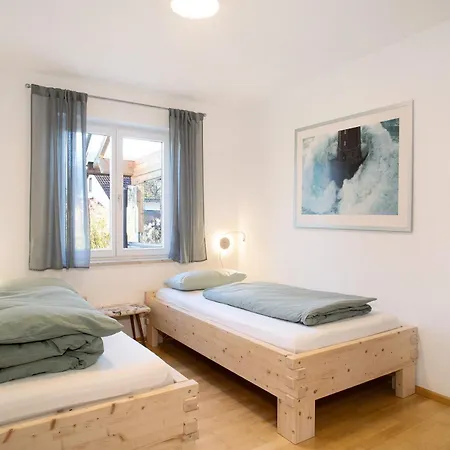 Haus Blaulichtfamilie *